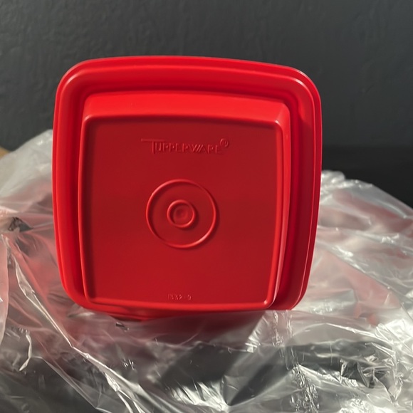 Red container for pickles,peppers and chilies - Picture 3 of 6